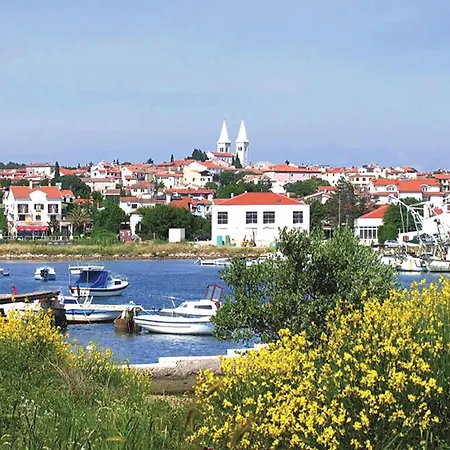 Holiday Home Pula Pomer Holiday home