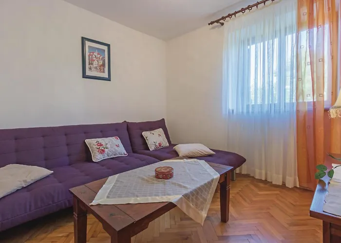 Дом отдыха Holiday Home Pula Pomer