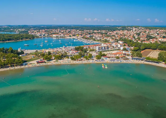 Holiday Home Pula Pomer Пула