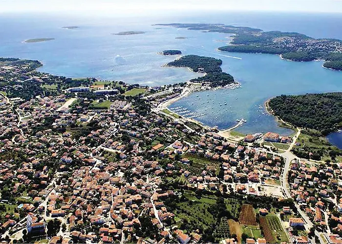 Holiday Home Pula Pomer *