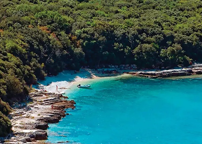 Holiday Home Pula Pomer * Пула